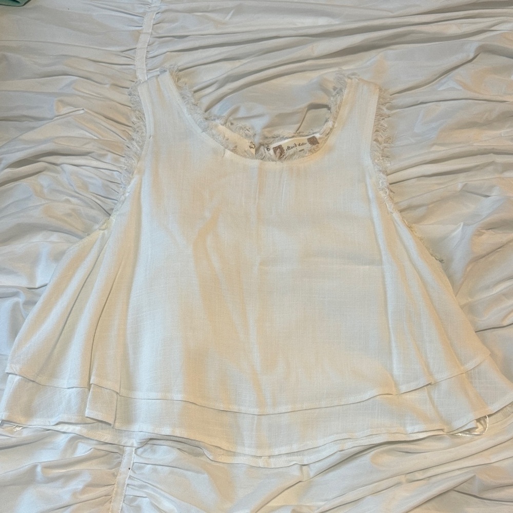 Altar'd State White Womens Tank Top cropped ruffled hem fringe sleeves large